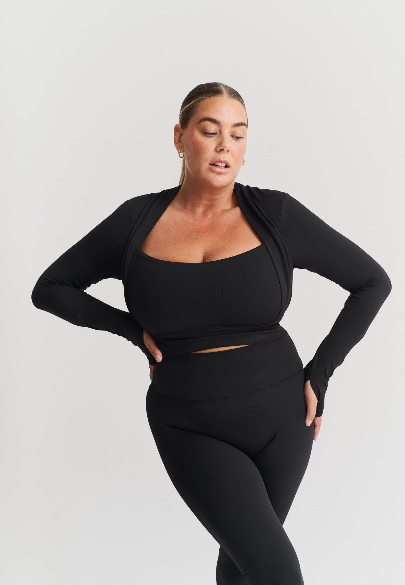 Bolero Long Sleeve Top - Black - tjuso