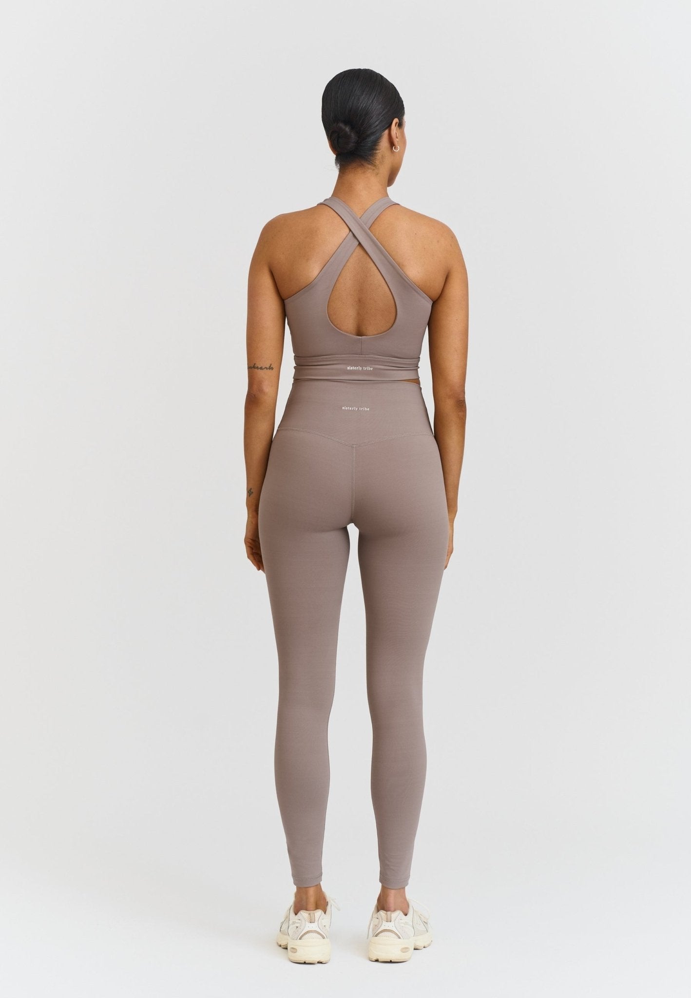 V - neck Cross Back Bra - Clay - tjuso