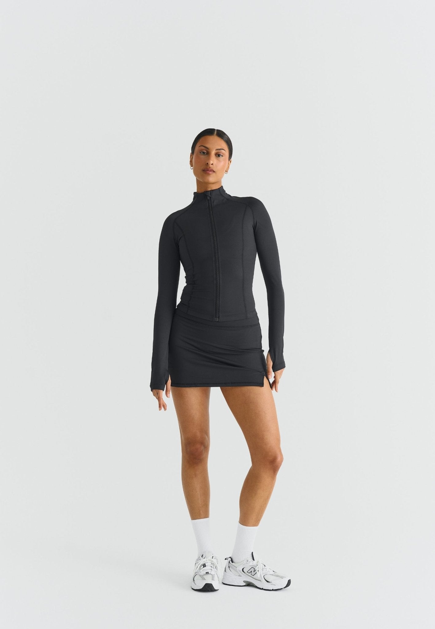 A - Line Mini Skirt - Black - tjuso